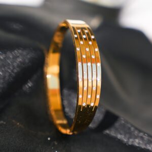 Stellar Sparkle – Crystal Inlay Bracelet