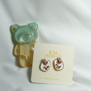 Enamel Tulip & Pearl Stud Earrings (White)