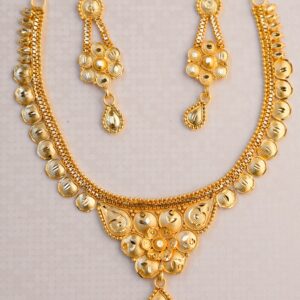 The Classic Floral Gold-Plated Necklace & Earring Set (2-Piece)